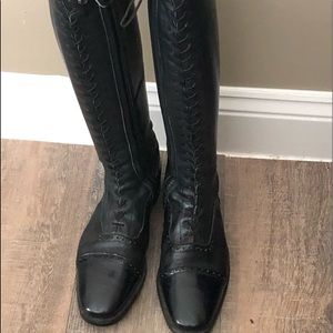 Calf leather and patent toe riding boots